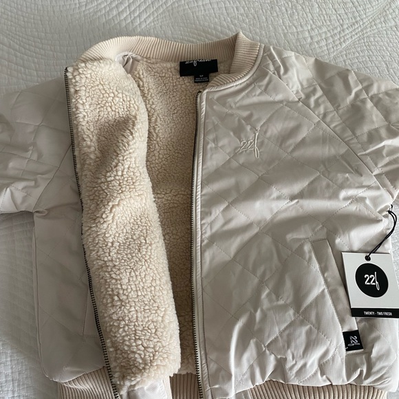 Ladies bomber jacket - Picture 4 of 8